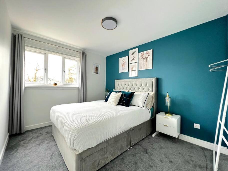 Quirky, Family Home In Glasgow Cardonald Buitenkant foto